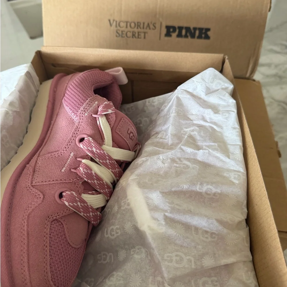 UGG Pink Women's Low-Top Sneakers